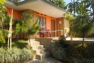 villa di ciater dengan kolam renang air panas pribadi wisata sari ater